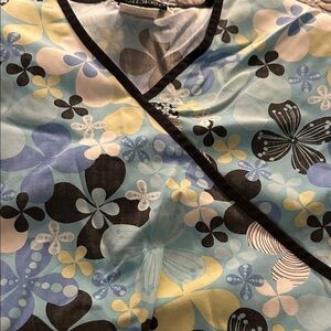 Floral V-Neck Scrub Top